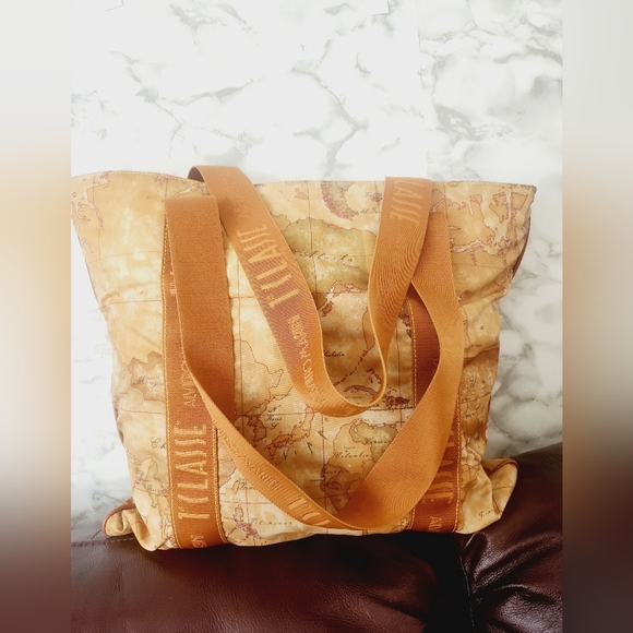 Sold!Original Alviero Martini tote bag - Picture 3 of 13